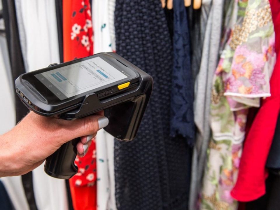 Rfid per tracciatura capi